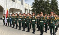 Vietnams Militärdelegation nimmt an Generalprobe der Militärparade auf dem Roten Platz in Russland teil 