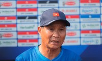 Trainer Mai Duc Chung beruft junge Spieler in Fußballmannschaft der Frauen ein