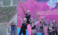 Khen-Festival und das Himalaya-Kirsche-Fest in Mu Cang Chai 
