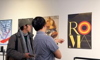 Internationale Ausstellung „Identität - Geschichte des tschechischen Grafikdesigns” in Hanoi
