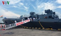 Indian navy ships visit Hai Phong