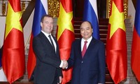 Vietnam, Russia seek ways to bolster partnership