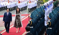 Welcome ceremony held for New Zealand Prime Minister