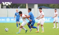 Vietnam thrash Mongolia 4-2 in Asian Games opener  ​