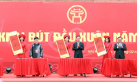 President attends pen-brush opening ceremony 