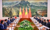 Vietnamese, Chinese PMs agree to deepen ties, boost cooperation in multiple fields 