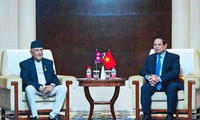 Vietnam, Nepal seek to bolster traditional friendship