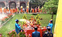 New Year pole-raising ritual re-enacted at Hue Imperial Citadel