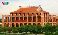 ท่าเรือ หญ่าโหร่ง - อนุสรณ์สถานเกี่ยวกับประธานโฮจิมินห์