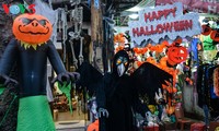 Hà Nội trước thềm lễ hội Halloween