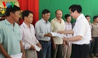 Minister of Agriculture and Rural Development visits fishermen in Quang Ngai