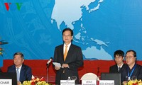 Vietnam PM stresses importance of HRD to APEC development