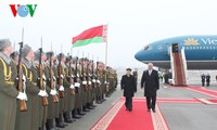 Party leader Nguyen Phu Trong begins Belarus visit