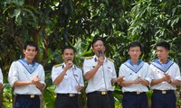 Tet family reunions on Hon Khoai island