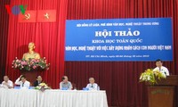 President attends national seminar on arts, literature and personality development in Vietnam