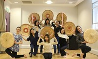 Students in UK promote Vietnamese culture