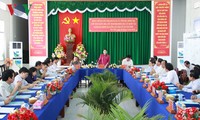 NA chairwoman inspects election preparations in Hau Giang