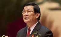 Staatspräsident Truong Tan Sang besucht die Provinz Tuyen Quang