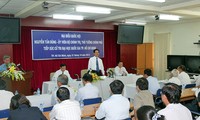 Premierminister  Dung trifft Wähler der Nationaluniversität in Ho Chi Minh Stadt