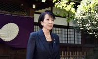 Zwei japanische Minister besuchen den Yasukuni-Schrein