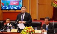 Vizepremierminister Hoang Trung Hai fordert vereinfachte Formalitäten der Bürokratie auf