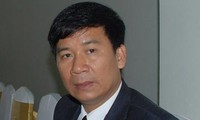 “Held der Arbeit” Professor Nguyen Anh Tri