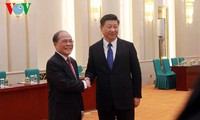 Chinas Staatspräsident Xi Jinping empfängt Parlamentspräsident Nguyen Sinh Hung