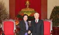 KPV-Generalsekretär Nguyen Phu Trong empfängt Sonderbeauftragten seines laotischen Amtskollegen