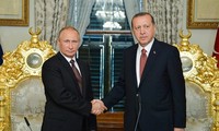 Russland und Türkei fördern Zusammenarbeit im Kampf gegen den Terrorismus in Syrien