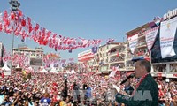 Referendum: Türken gehen zur Wahlurne für eine neue Verfassung