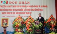 Staatspräsident Tran Dai Quang bei Verleihung des Titels “Held der Volksstreitkräfte“ in Hai Phong