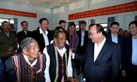 Premierminister Nguyen Xuan Phuc besucht DakNong