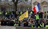 Frankreich: Gelbwesten demonstrieren wieder