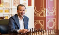 FIDE-Präsident Arkady Dworkowitsch besucht Vietnam