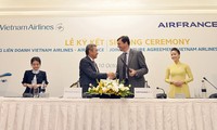 Vietnam Airlines ແລະ Air France ລົງນາມໃນສັນຍາຮ່ວມທຸລະກິດຮ່ວມມືຢ່າງຮອບດ້ານ