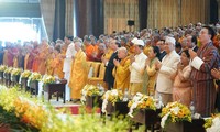 ວັນບຸນວິສາຂະບູຊາ Vesak 2019: ເຮັດໃຫ້ລັກສະນະສະຫຼາດສ່ອງໄສແລະດີເລີດຂອງຄຸນສົມບັດພຸດທະສາສະໜາເລິກເຊິ່ງກວ່າ