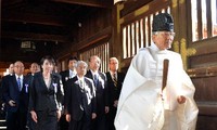 China blasts Japanese legislators’ visits to Yasukuni Shrine 