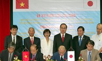 Vietnam, Japan sign MoU on human resources training