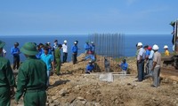 Construction of flagpole starts in Ly Son border island