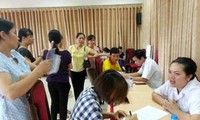 Elevan conocimientos legislativos a trabajadores de Hai Duong