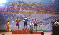 Finalizan la carrera internacional de ciclismo Vietnam-China en Lao Cai