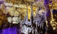 Lung Khuy, cueva de los enamorados