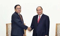 Premier vietnamita recibe al ministro de Cooperación Internacional de Myanmar