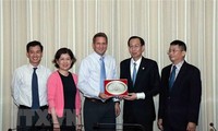 Ciudad Ho Chi Minh fortalece la cooperación con el grupo Intel