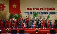 Efectúan campamento “Jóvenes siguen las enseñanzas del presidente Ho Chi Minh” en Tan Trao