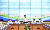 Primer ministro vietnamita trabaja con las autoridades de Ciudad Ho Chi Minh para promover el desarrollo local