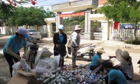 Modelo de madrinas para huérfanos en Quang Ngai