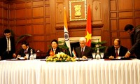 Vietnam e India concretan voluntad de afianzar relaciones en economía y comercio