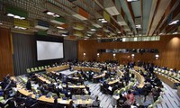 UN Summit on Refugees and Migrants adopts New York Declaration