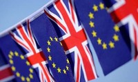 UK, EU begin splitting WTO membership 